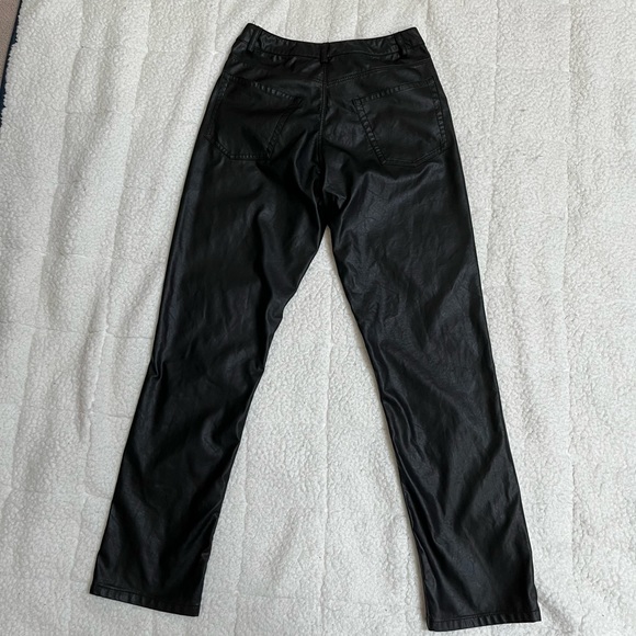 Vegan leather straight leg pants - Picture 5 of 11